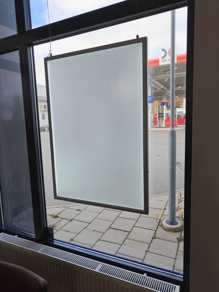 1581733-1 4 illuminated snap frames for posters