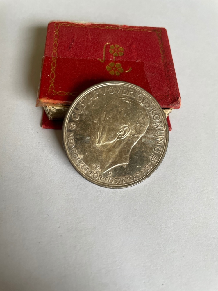 1593456-1 5-Krona jubilee coin