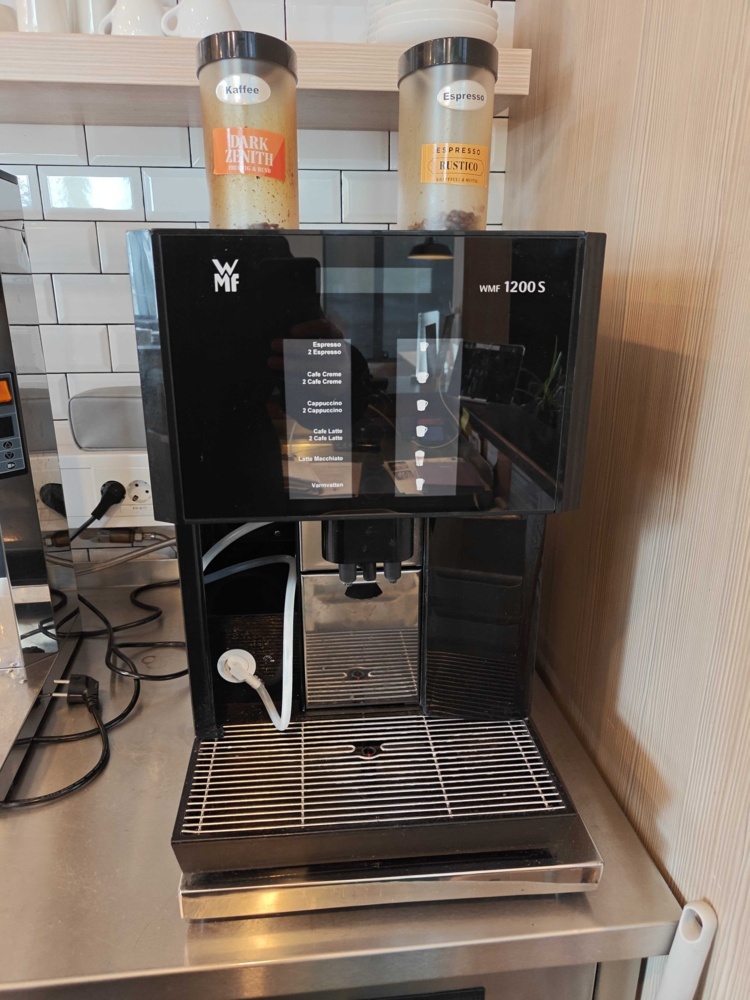 1581735-2 WMF 1200 S coffee machine