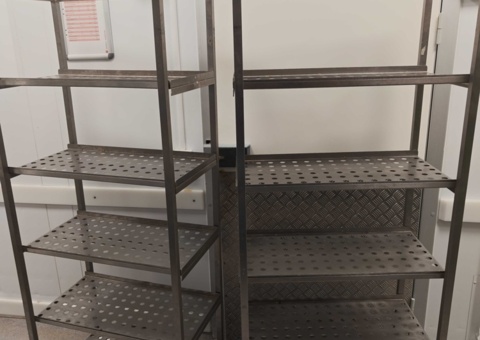 2 catering trolleys