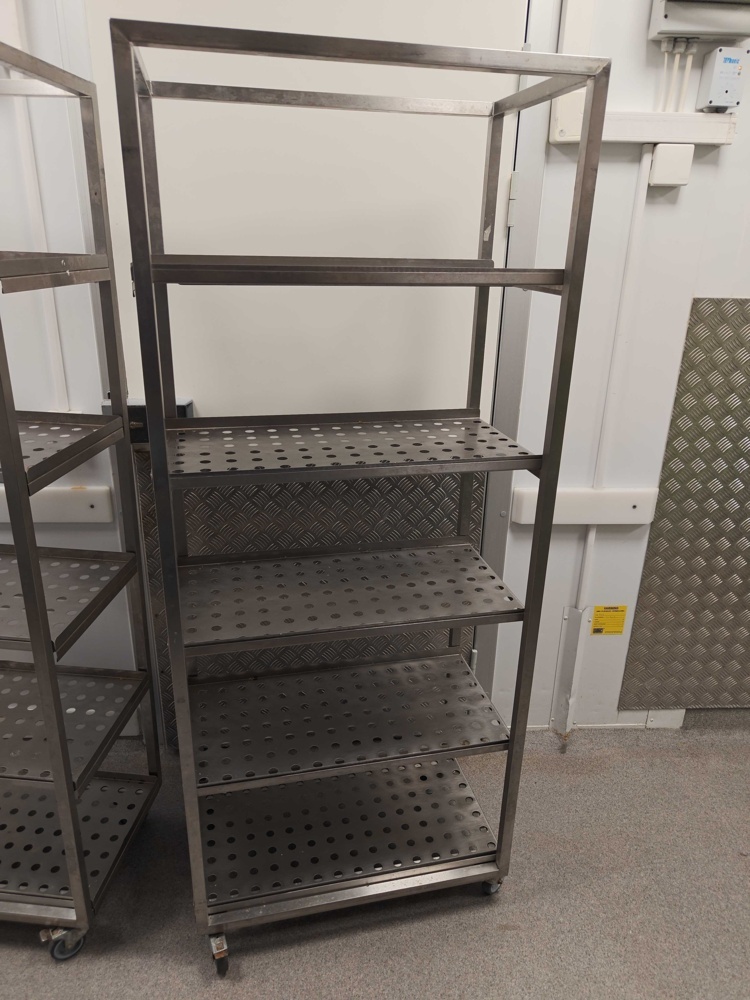 1581745-2 2 catering trolleys