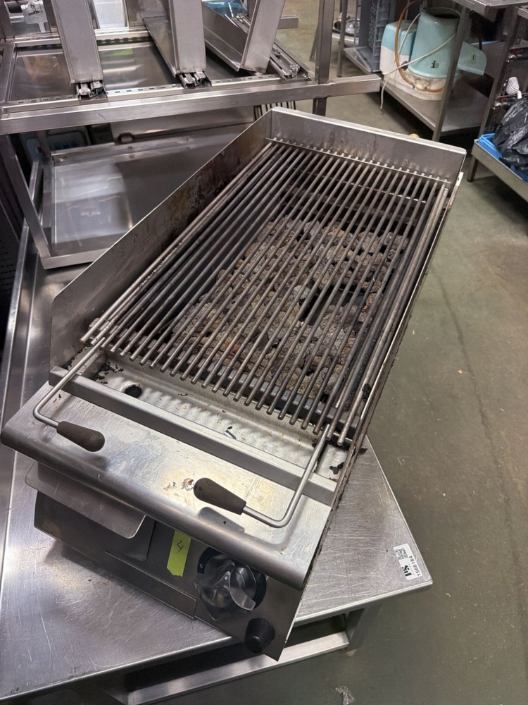 1566184-2 Grill, stainless steel bench, stainless steel bench without top