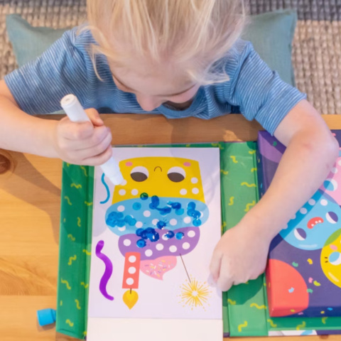 1593526-12 Målar- och ritset, 34 st - blandade motiv, Dot Paint och Spirograph