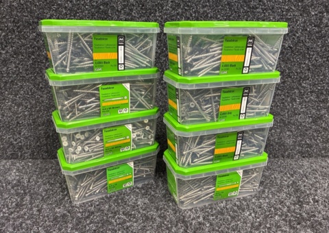 2000 pcs Facade screws 4.4x65 & 5.0x72mm, Essve
