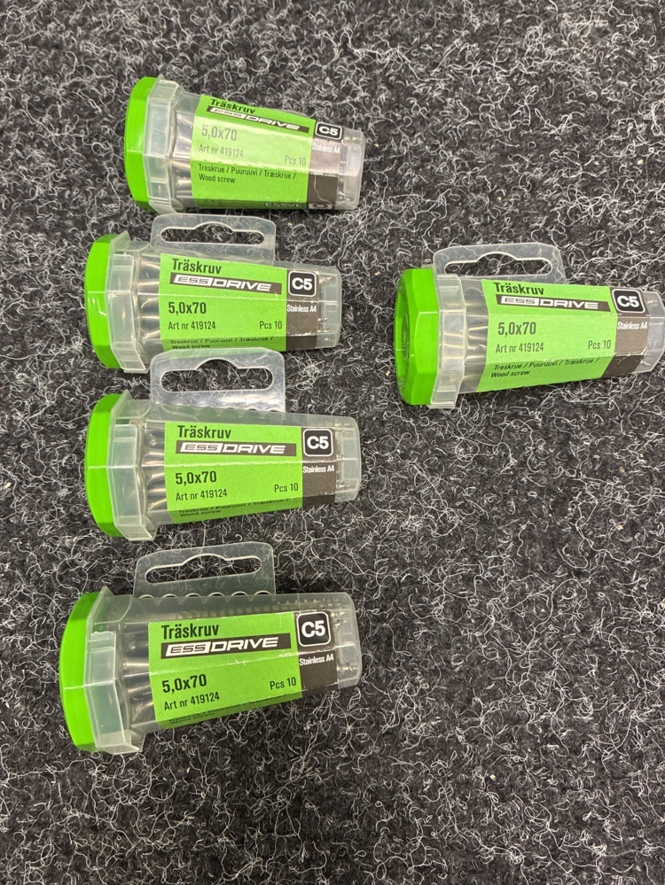 1593841-2 16 pcs Packs Wood Screws, Essve