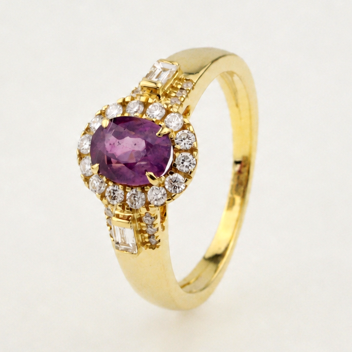 1594569-1 Ring 18K Guld med obehandlad rosa Kashmir safir och Diamanter GIA-cert
