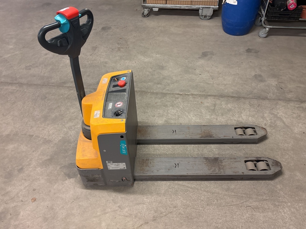 1511475-1 Electric hand truck - Jungheinrich EJE M13 -2020