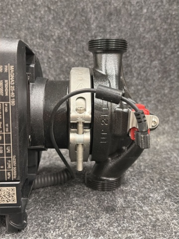 1593766-6 Cirkulationspump Grundfos MAGNA3 25-40 180