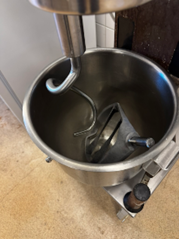 1141748-4 Blandningsmaskin 20 l, Hackman Catertec (Björn)
