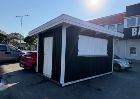 Bar stall / serving stall