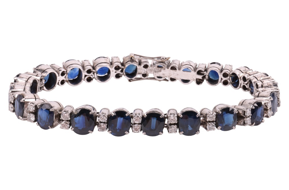 1594578-2 Armband 18K Vitguld med Safirer och Diamanter GIA-cert