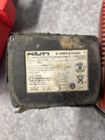 1497777-7 Spikpistol och skruvdragare - Hilti