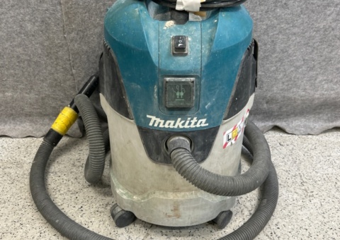 Industrial vacuum cleaner - Makita VC2512L