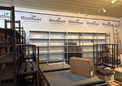 Various shop and warehouse furnishings