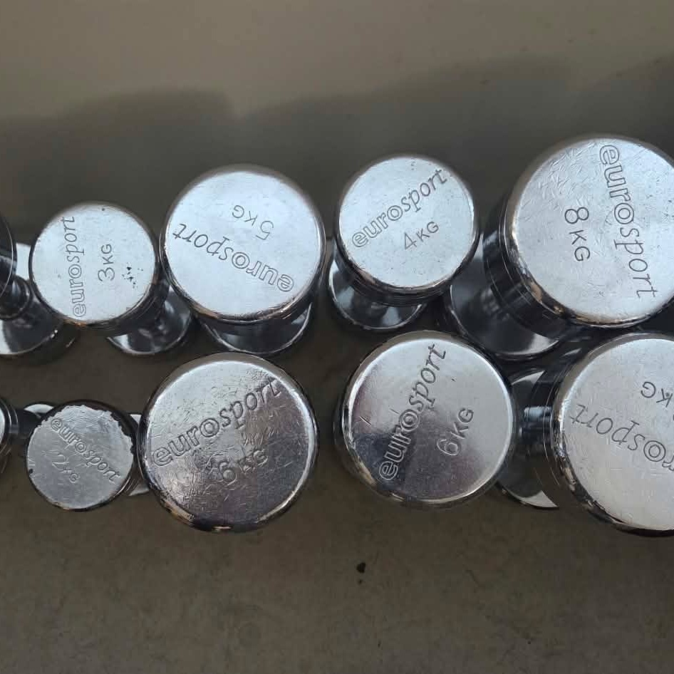 1563539-1 Kromade hantlar 1-9 kg