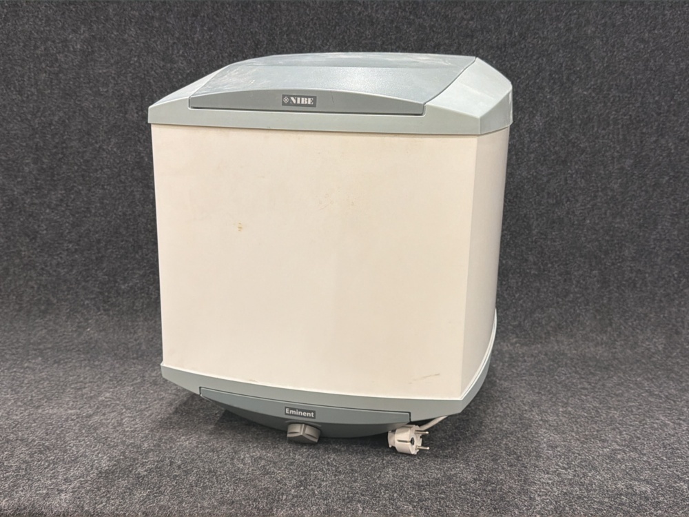 1594666-1 Varmvattenberedare Nibe EVH16-35-Cu