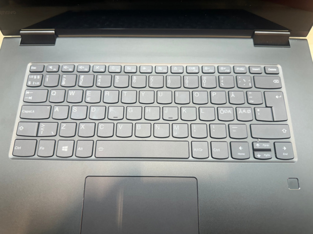 1571321-4 Dator Lenovo YOGA 730-15IWL 15,6"