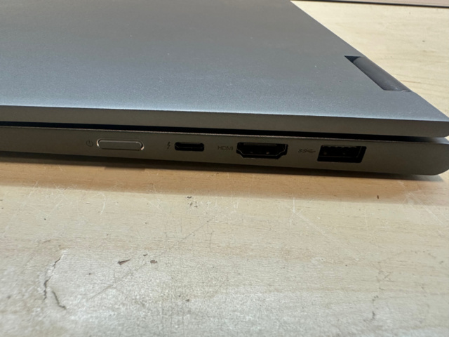 1571321-7 Dator Lenovo YOGA 730-15IWL 15,6"