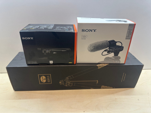1571322-1 Videokamera Sony FDR-AX100E med tillbehör