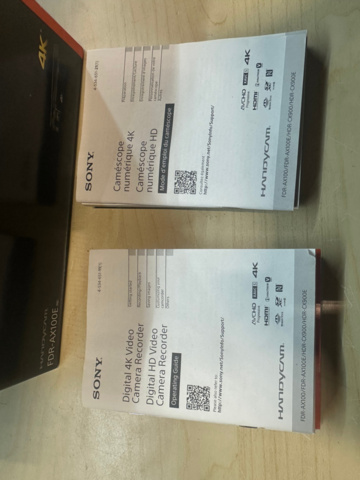 1571322-9 Videokamera Sony FDR-AX100E med tillbehör