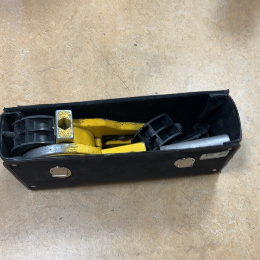 1540035-1 Pipe cutter - REMS 110