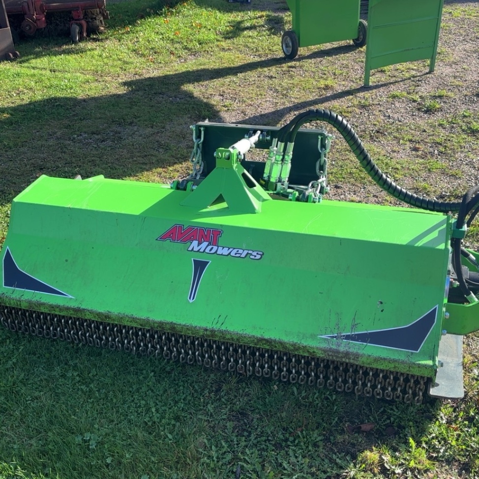 1587692-1 Flail mower – Avant A36015