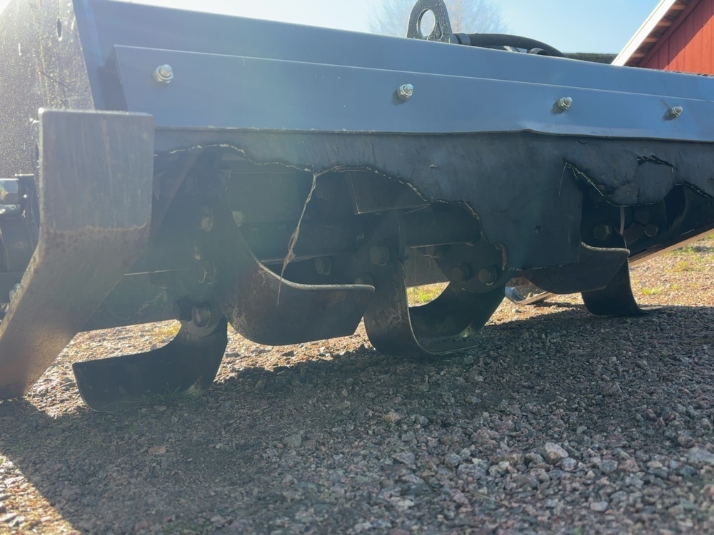 1587694-2 Tiller – Avant A2808