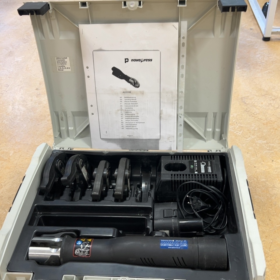 1540040-1 Press tool – Novopress ACO102