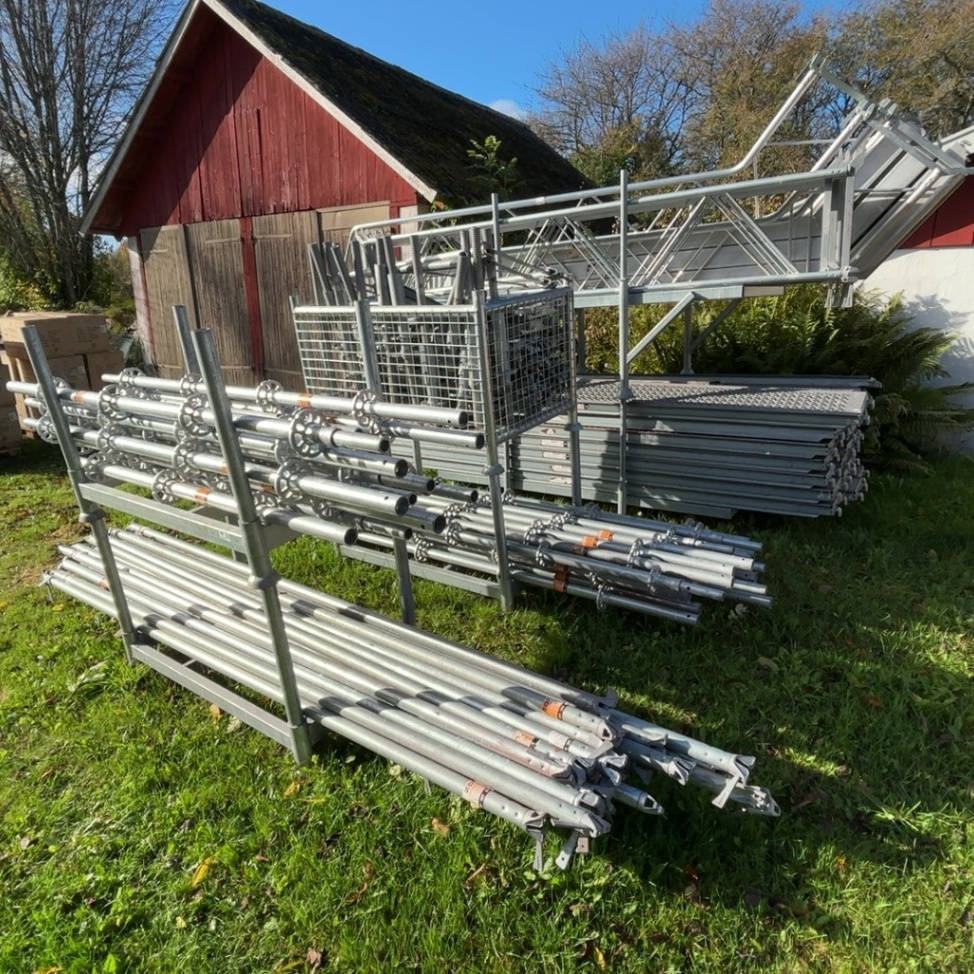 1587702-1 Scaffolding Modular 12x6 Basic package 109 + stair tower