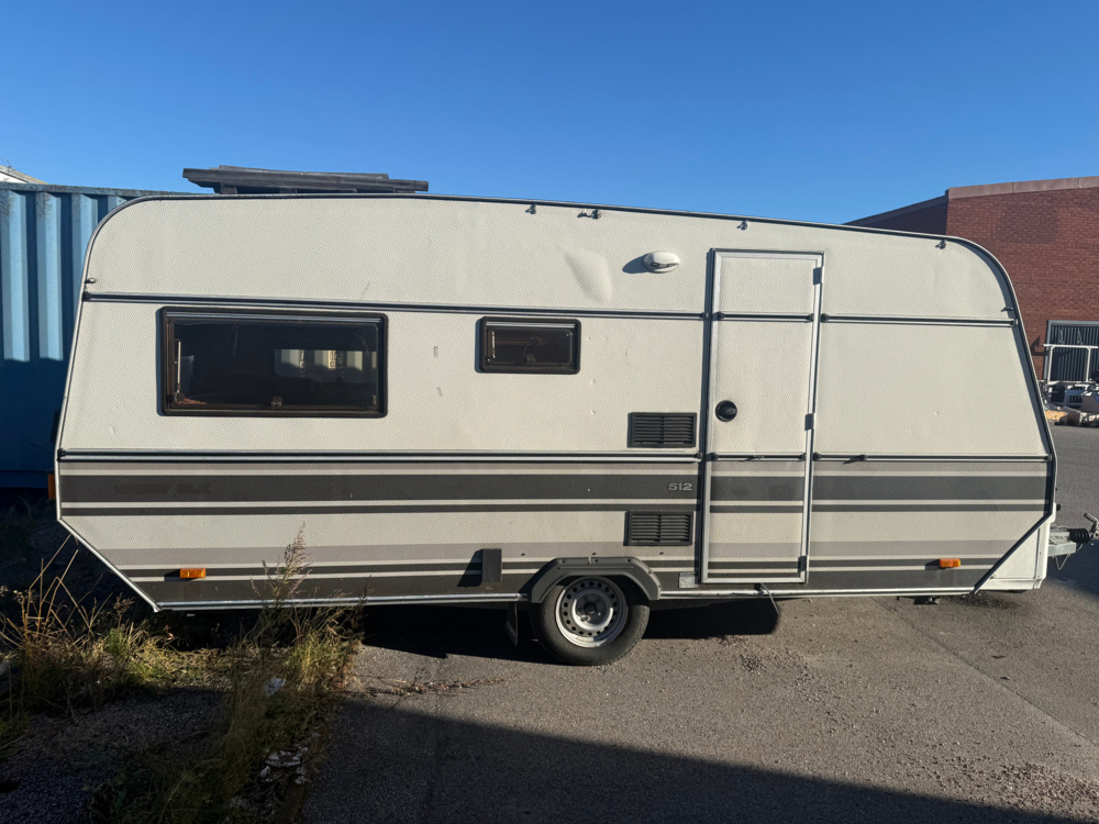 1595678-2 Caravan Cabby 512 GLX -1989