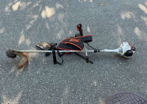 Grass trimmer with harness - Stihl FS 55