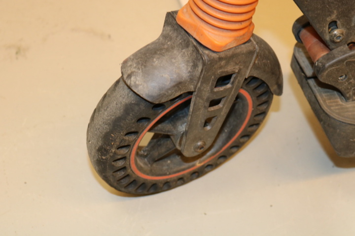 1515255-7 Elsparkcykel.
