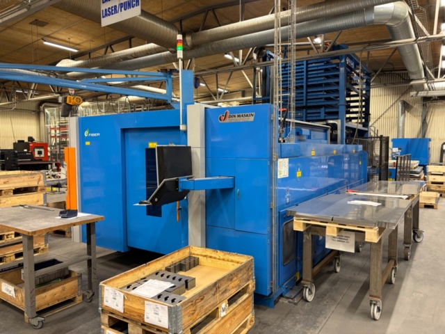 1563541-2 Laser cutting machine with equipment - Prima Power Platino Fiber EVO 1530- 2021 (6000 H)