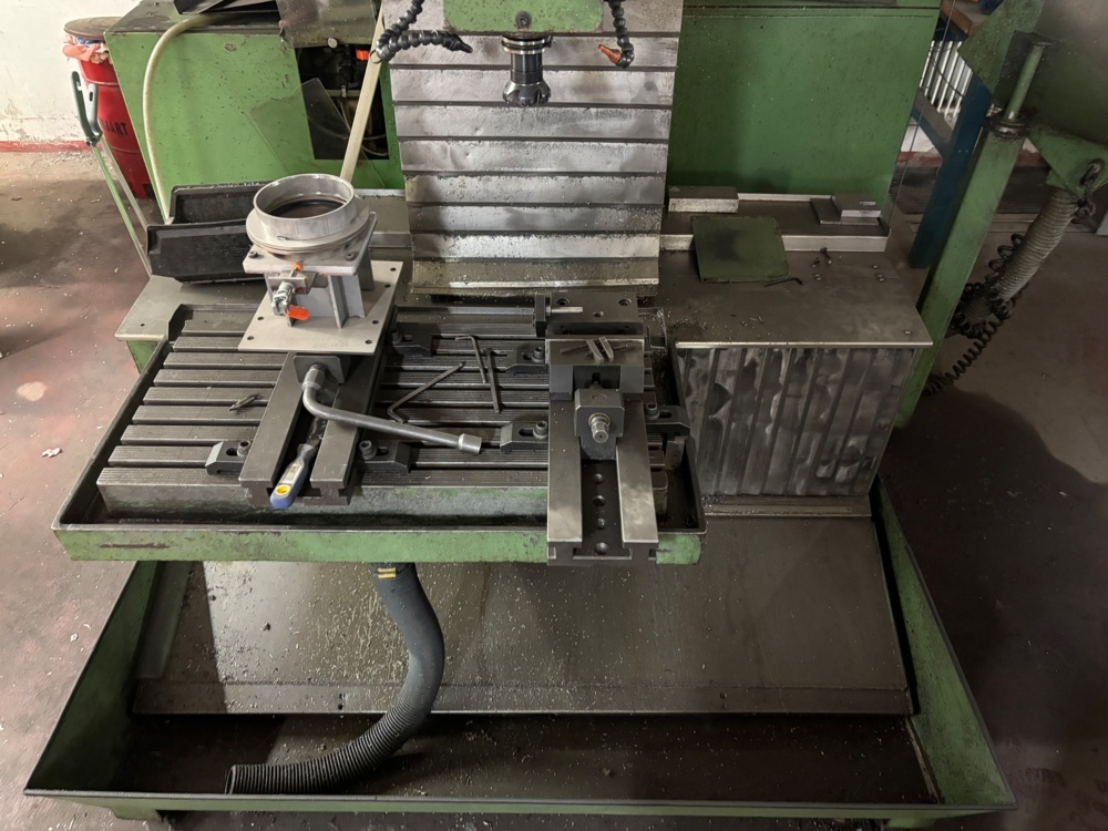 1563543-2 Milling machine – MAHO 600 C