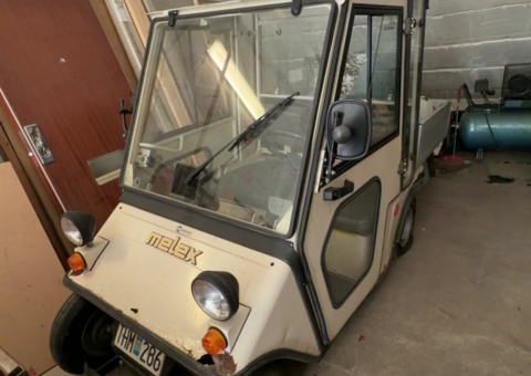 Eldriven arbetsbil med laddare - Melex 252 48V -2002 (Reparationsobjekt)