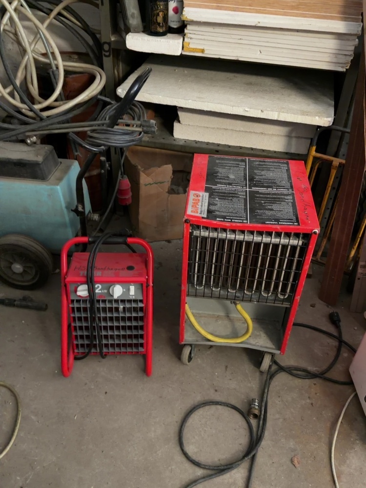 1583648-1 Dehumidifier and fan heater - VEAB LAF 45A / Frico Tiger 2 kW
