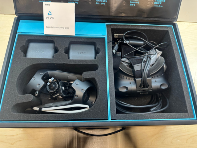 1571329-2 VR-Headset HTC VIVE