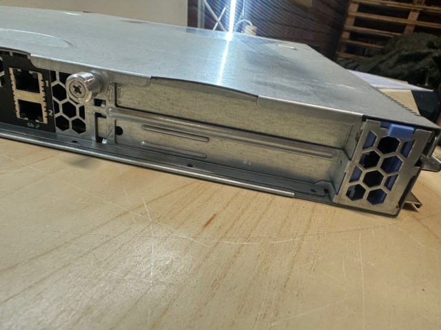 1595884-7 Server Dell PowerEdge R200