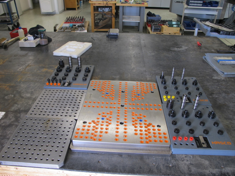 1452834-2 Clamping plates Hasco