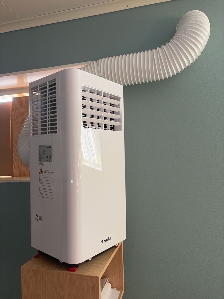 1574815-1 Portabel AC - Anslut 9000 BTU