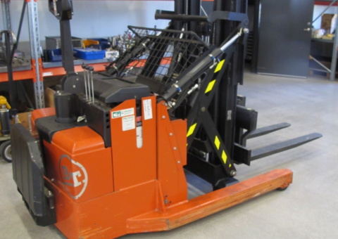 Electric forklift BT RWE 120