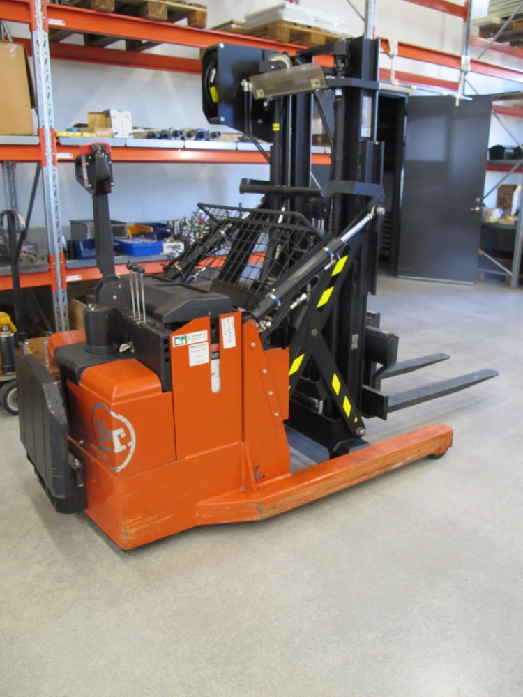 1452907-1 Electric forklift BT RWE 120