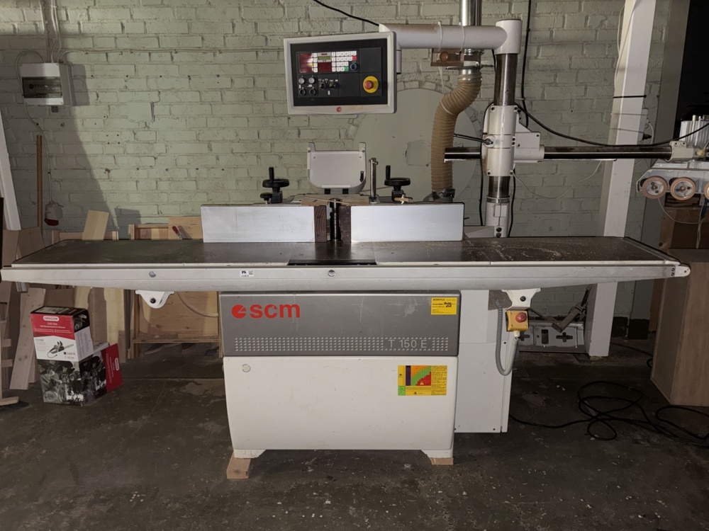 1574818-2 Fräsmaskin / kutterhyvel - SCM T150E