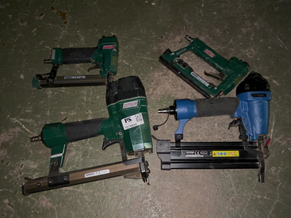 1574844-1 Klammerpistoler 4 st - OMER och Biltema