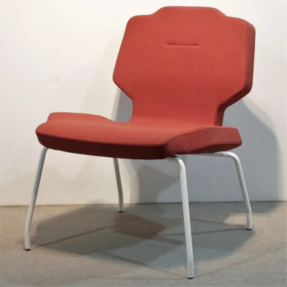1595907-1 Fåtölj RH Lounge röd 4 stycken