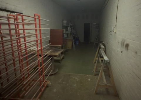 Lackrum med innehåll - Torkställningar, luftvindor, m.m.