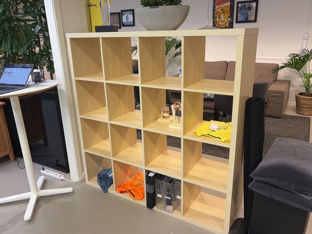 1576457-1 Storage shelves 2 pcs with open compartments