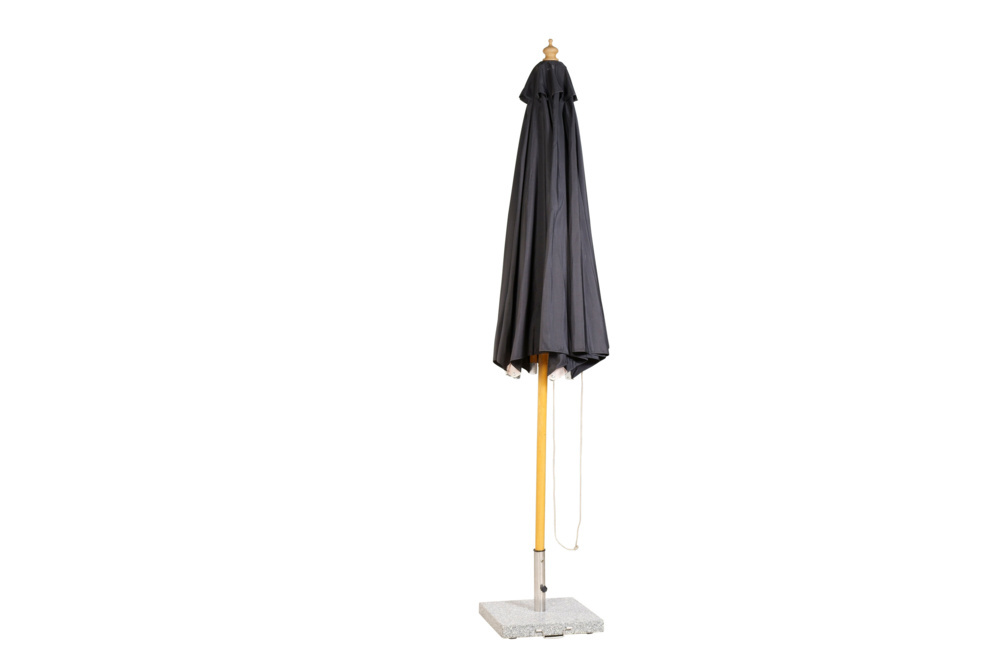 1589764-2 Naxos parasoll