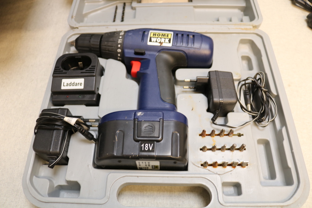 1515263-3 Tools and First Aid Kit.