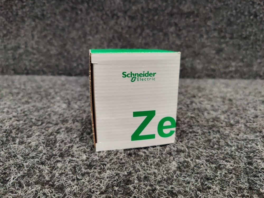 1596138-2 44 st Logikmoduler Schneider Electric SR2E121BD